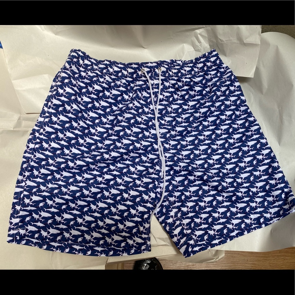 New Discover Sharks Swim trunks, M